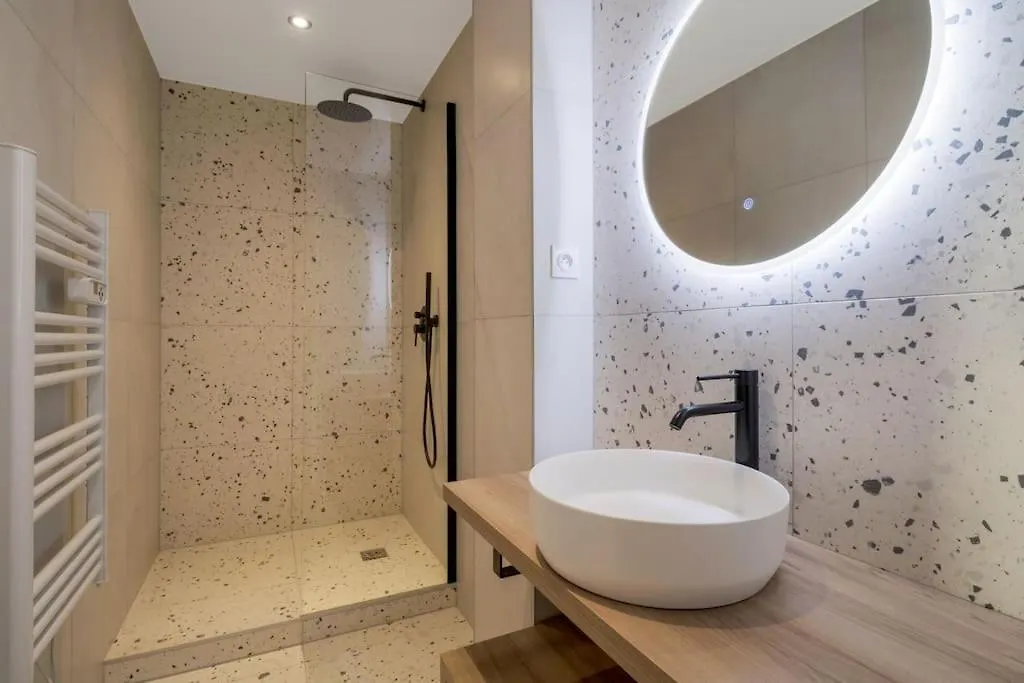 41.Appart 4Pers#1 Bedroom #Pere Lachaise #Nation Paris 0*,  França